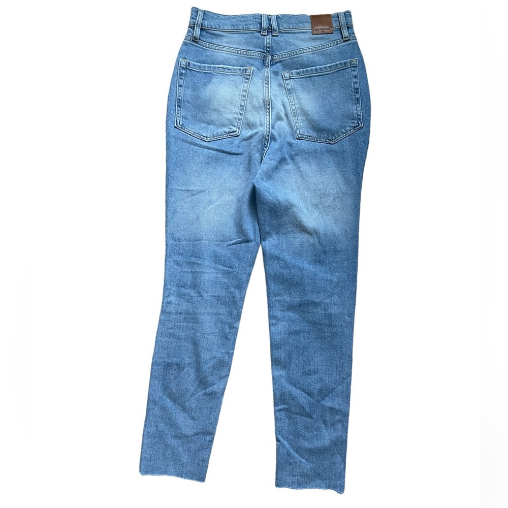 We The Free Light Wash Distressed Button Fly High Rise Raw Hem Skinny Jeans - Picture 4 of 11